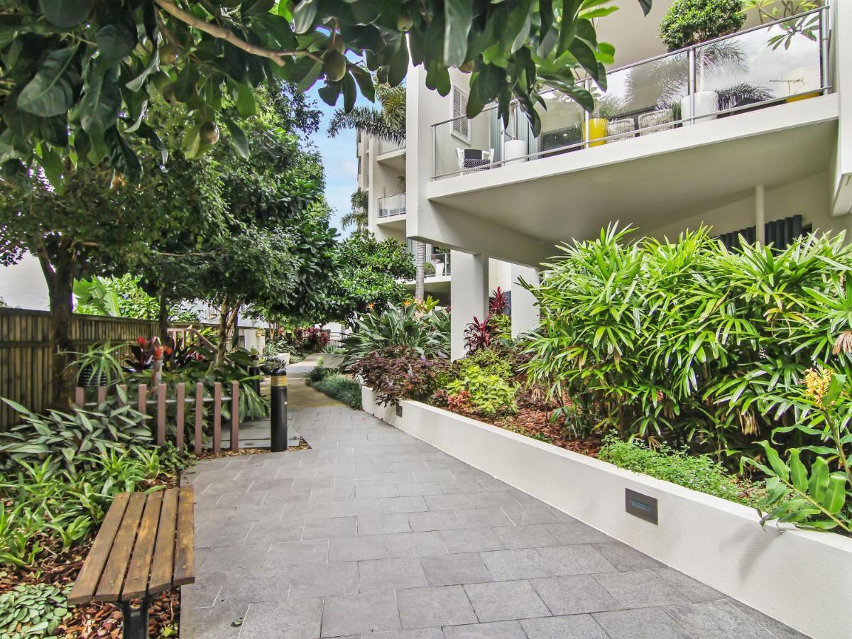 Space Holiday Apartments Maroochydore Exterior photo